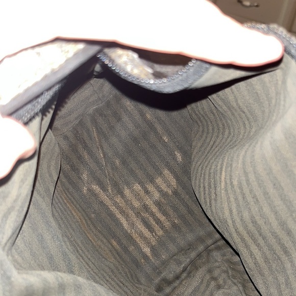 COPY - Fendi bag. Vintage pecan canvas penguin - Picture 10 of 14